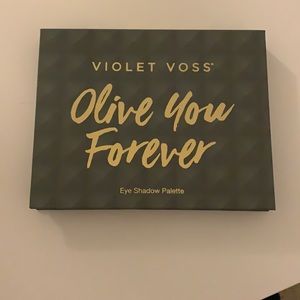 Violet Voss Olive You Forever Eyeshadow palette